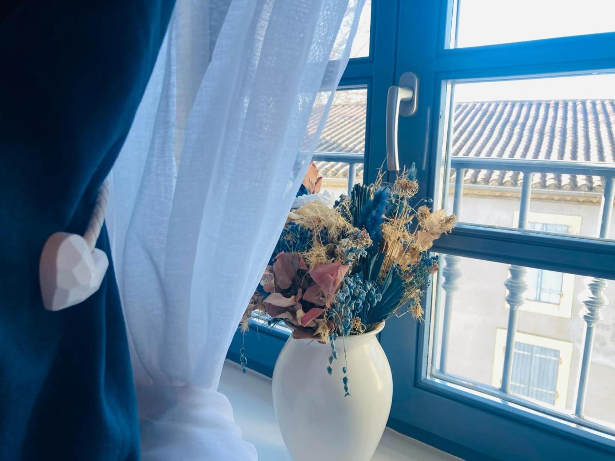 C'Est Une Maison Bleue การ์กาซอน ภายนอก รูปภาพ